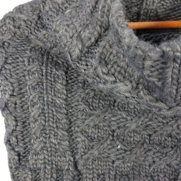GAP Chunky Cable Knit Neck Warmer Charcoal Gray Fall Winter Cozy - Picture 4 of 6